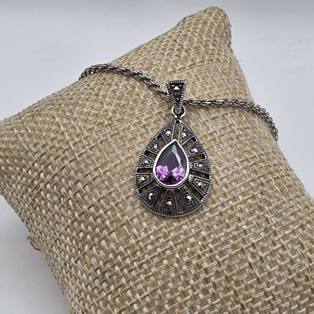 Beautiful Sterling Silver Teardrop Amethyst & Marcasite Pendant Necklace 16”